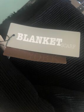 Nordstrom Blanket Scarf in Black